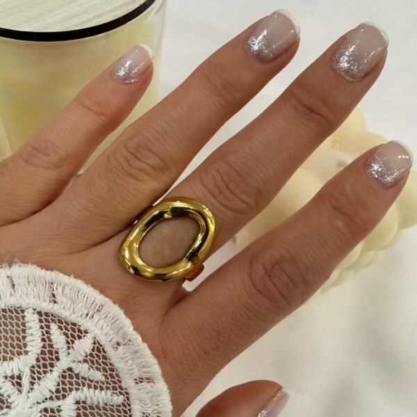 anillo a abud 17 regulable dorado