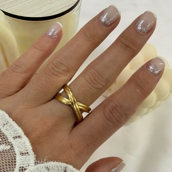 anillo a abud 14 regulable dorado