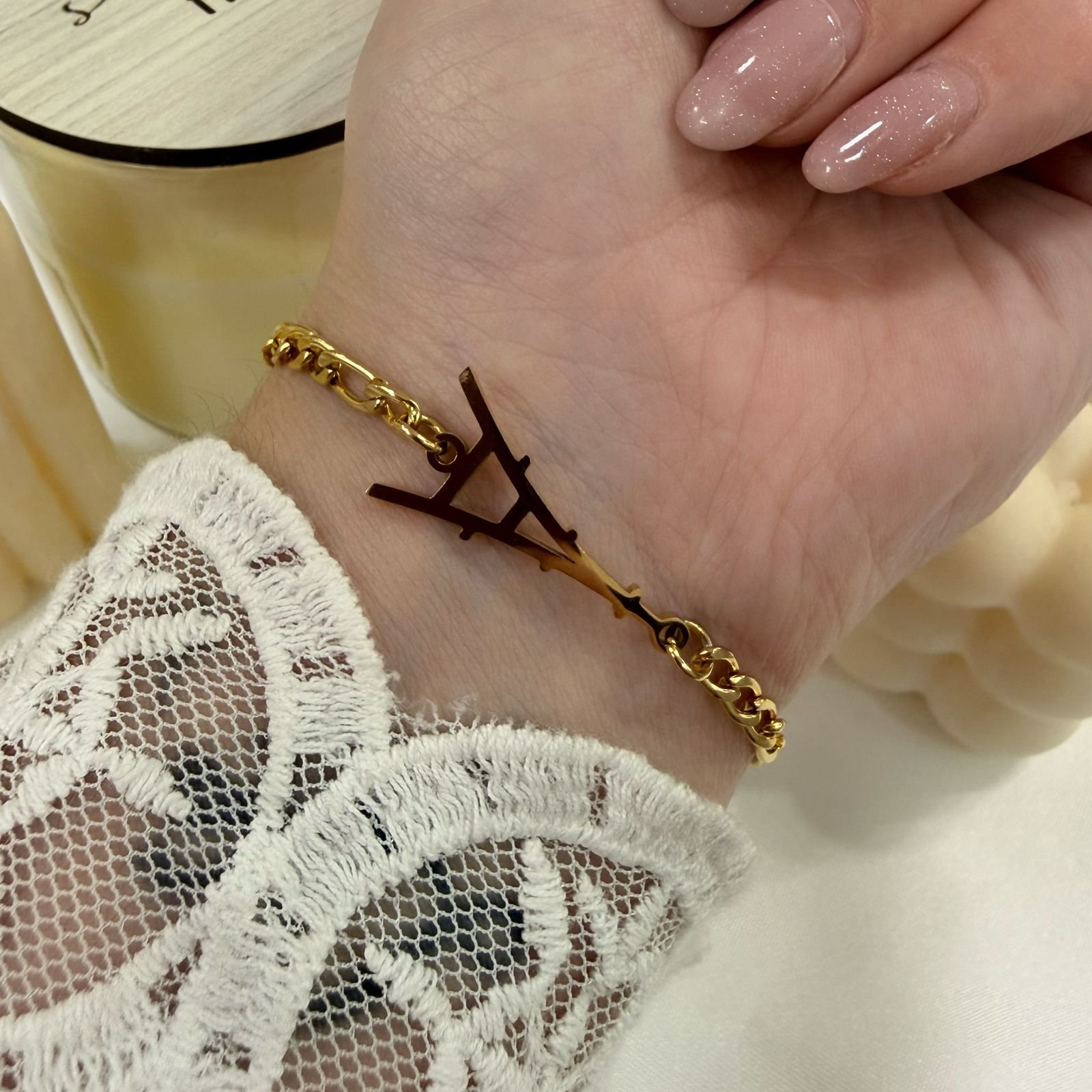 pulseras doradas mod N