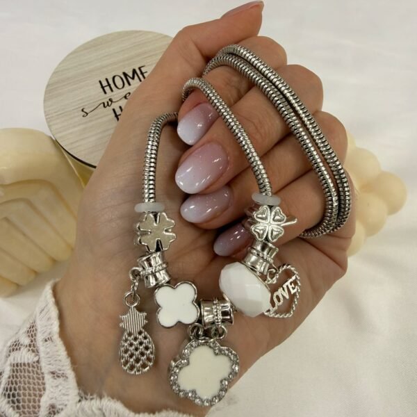 collar multidijes mod 4 blanco