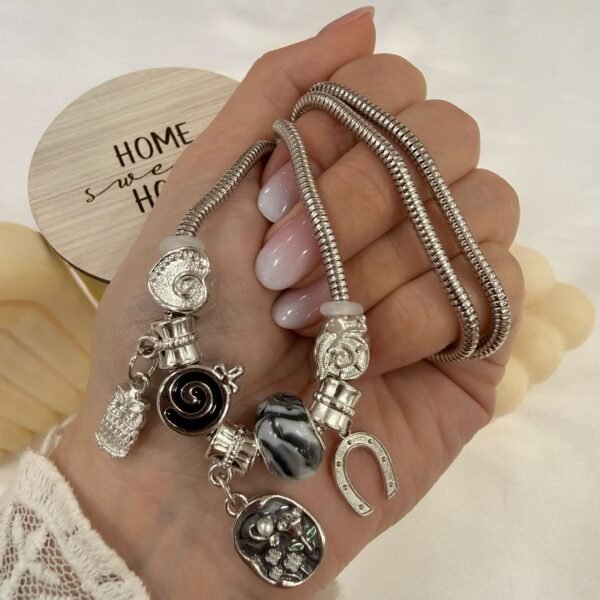 collar multidijes mod 7 negro