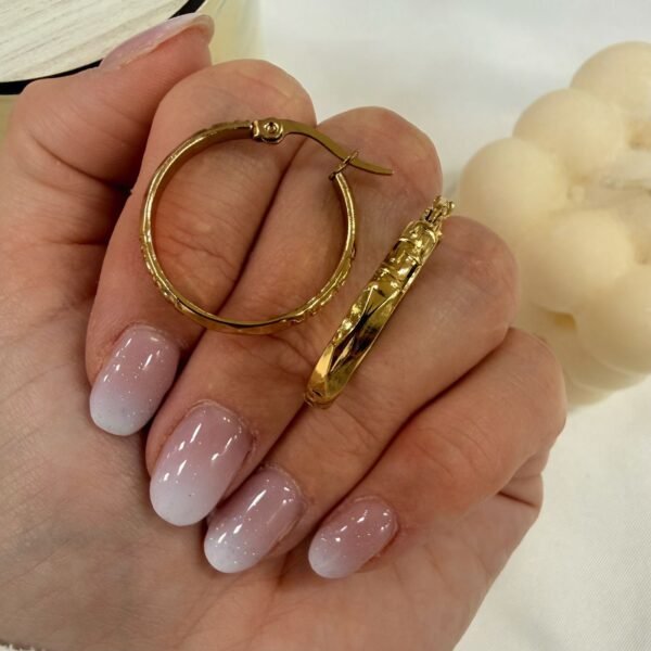 Alternative view of a a blister x 6 pares aros dorados mod 5