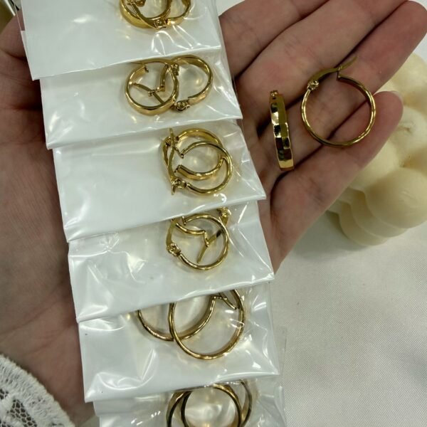 a a blister x 6 pares aros dorados mod 9