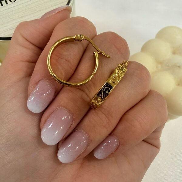 Alternative view of a a blister x 6 pares aros dorados mod 12