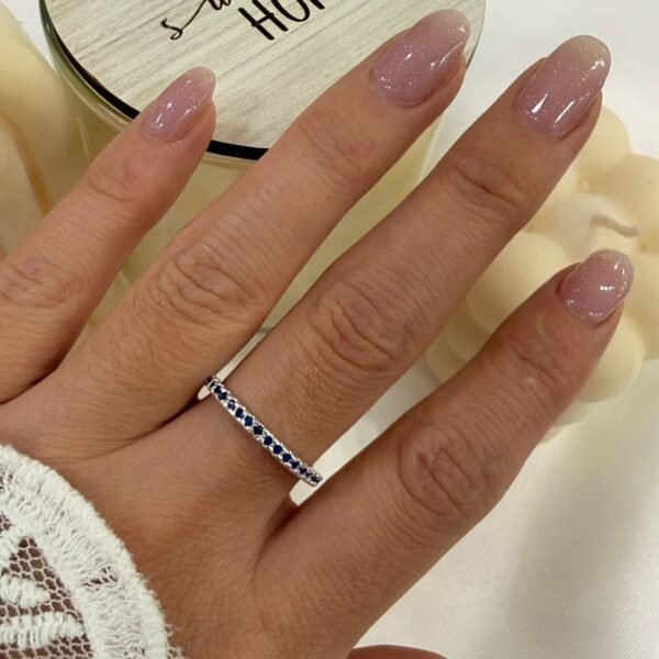 a Anillo AF microzirconia F azul zafiro