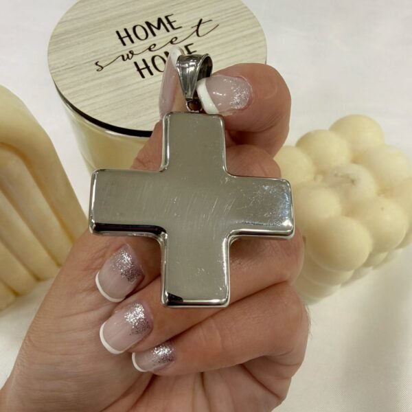 dije cruz equilibrio inflada grande a.q outlet