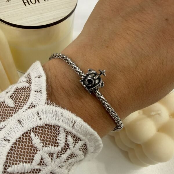 pulsera espiga con dije pasante