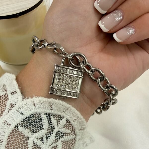 pulsera con dije tiff co brillo