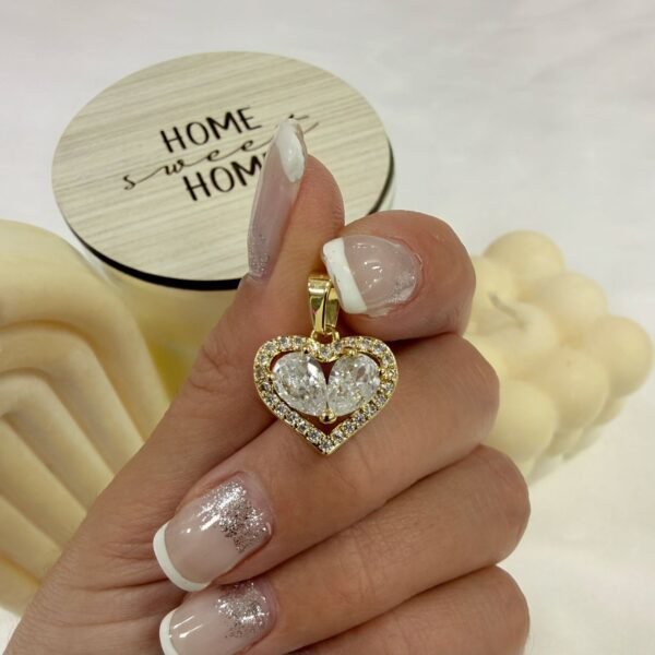 Alternative view of dije corazon piedra colores  dorado