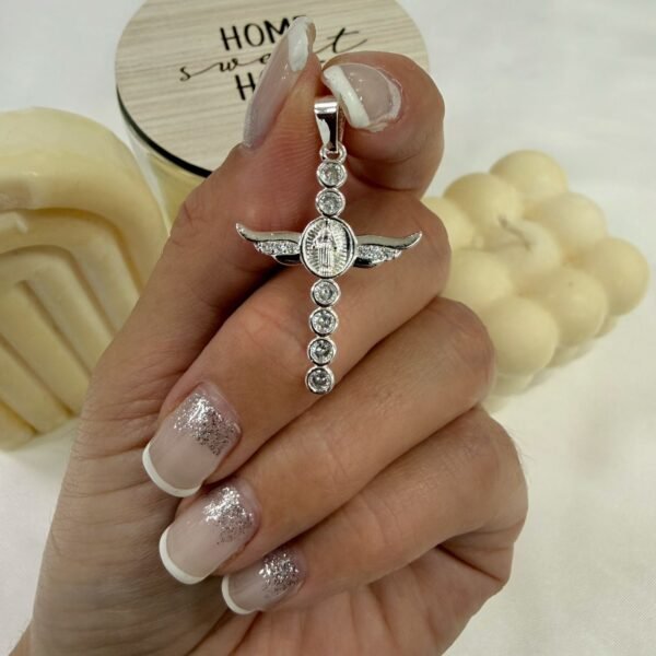 a a dije 0 cruz cubic blanca 2 a.b