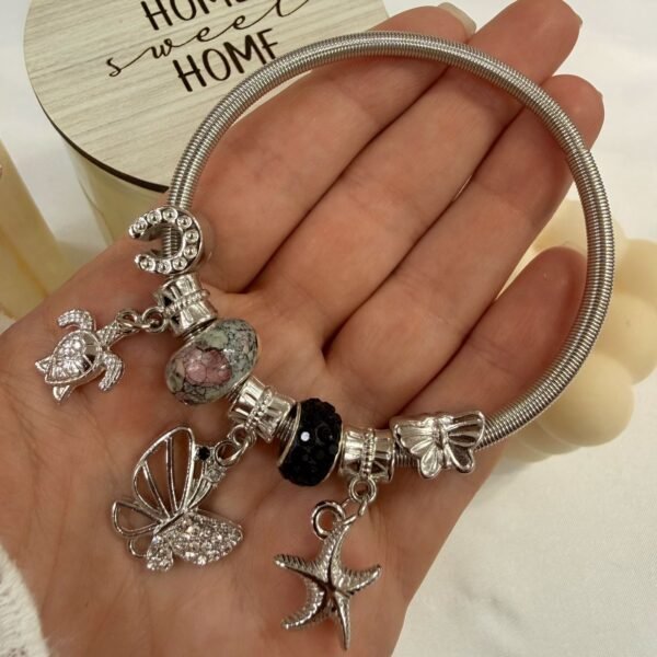 pulsera con dijes pasantes mod 2