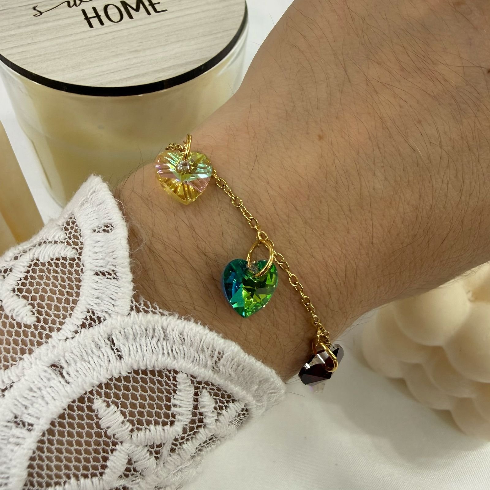 pulseras doradas mod W 7 dijes corazones cristal