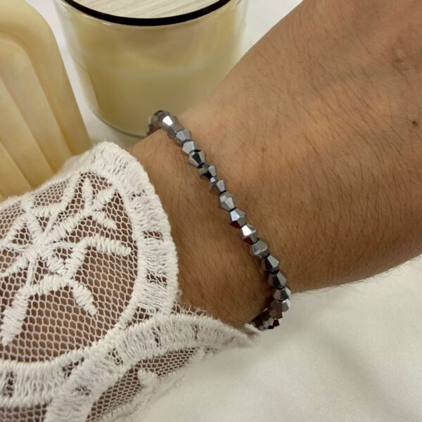 pulseras facetadas brillo color gris tornasol