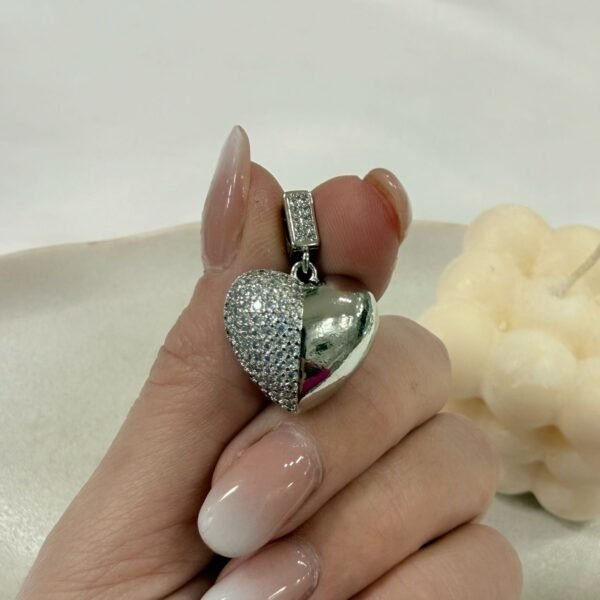 a dije a corazon con drop microzirconia a.q