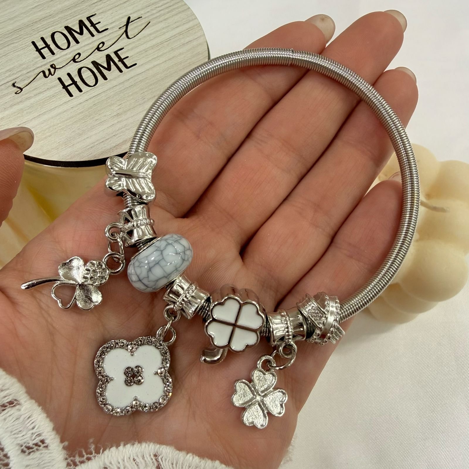 pulsera multidijes mod VC blanco ( modelos varios) - Image 3