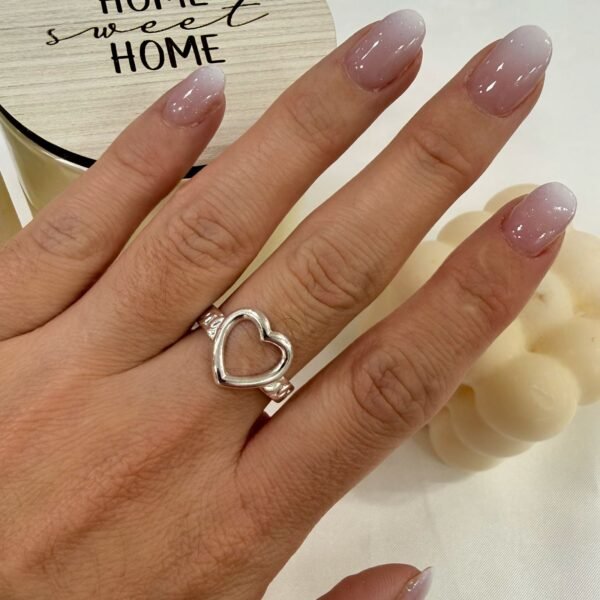 a anillo abud 62 regulables.