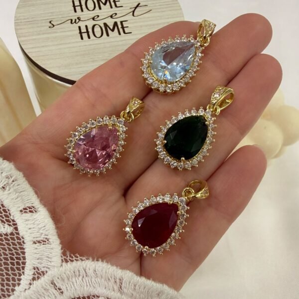 dije gota cubic dorado (colores varios) x unidad