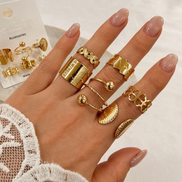a 0 set x 6 anillos dorados modelo 8