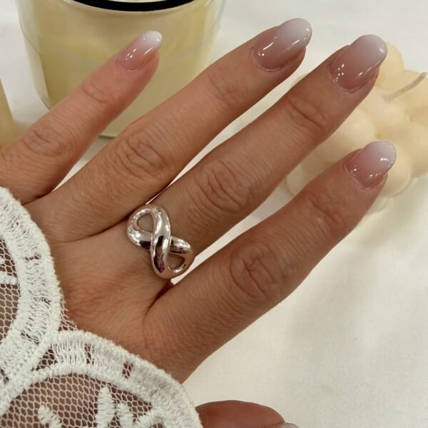 a anillo ambar 26 regulables.