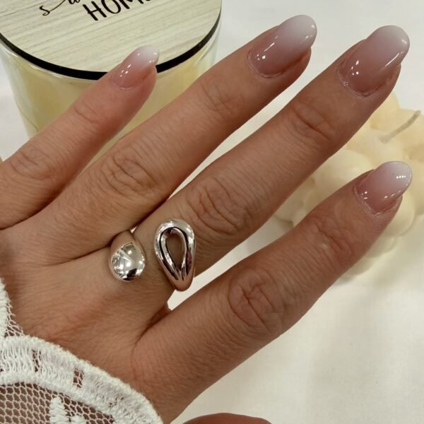 a anillo ambar 10 regulables.