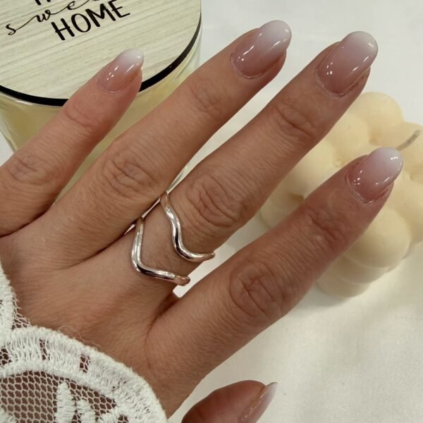 a anillo ambar 7 regulables.