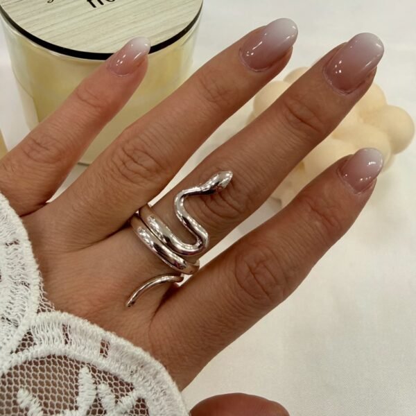a anillo ambar 37 regulables.