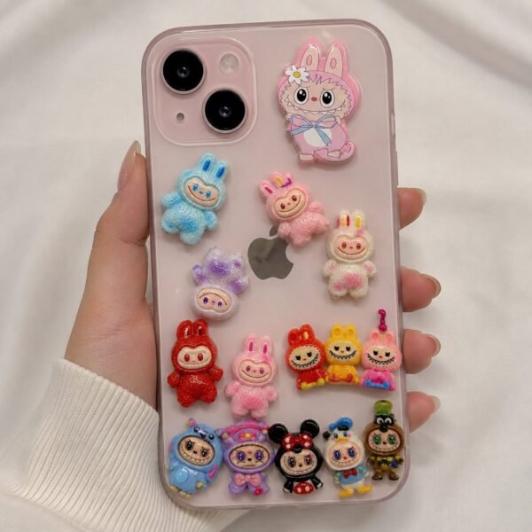 Set x 6 charms adhesivos para celular mod labubu
