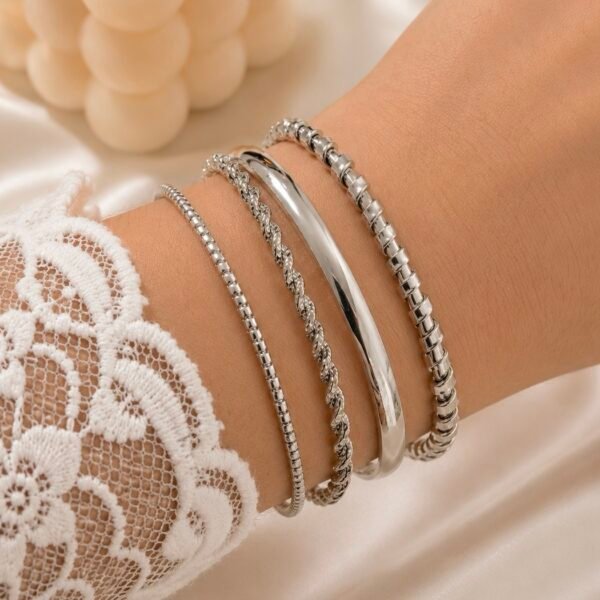 a 0 set x 4 pulseras esclavas plateadas modelo A