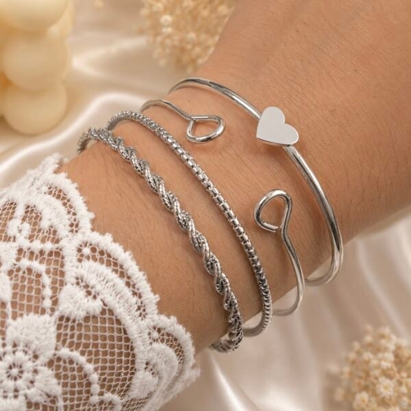 a 0 set x 4 pulseras esclavas plateadas modelo B