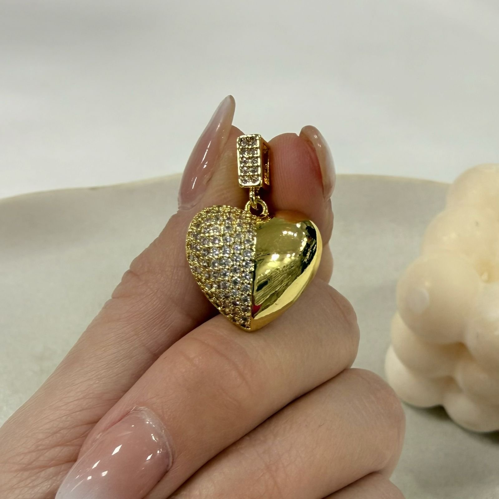 dije corazon dorado drop microzirconia