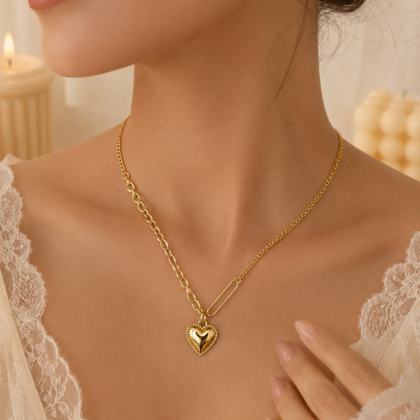 conjunto corazon dorado