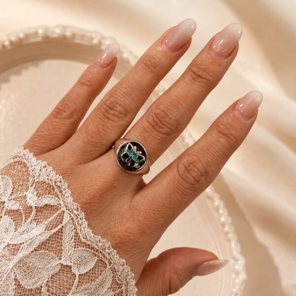 a anillo abud 23 B mariposa esmaltado