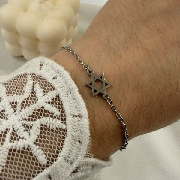 a Pulsera diseño a.q mod D