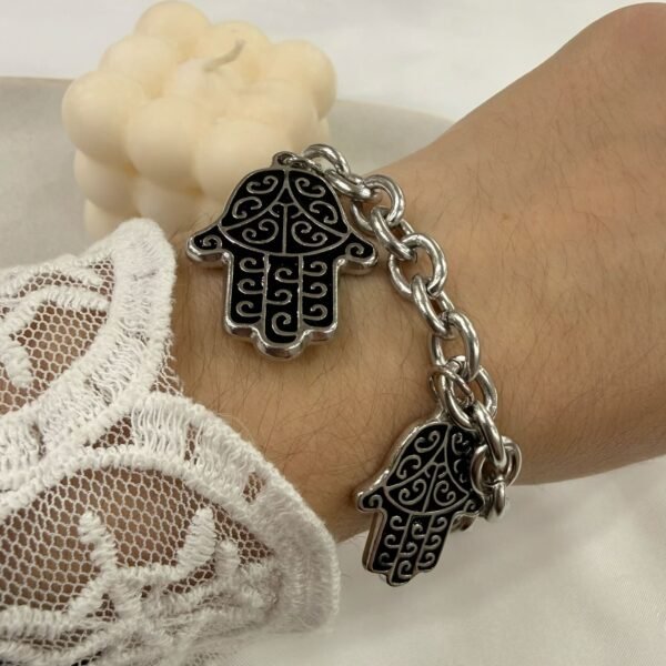 a Pulsera diseño a.q mod N