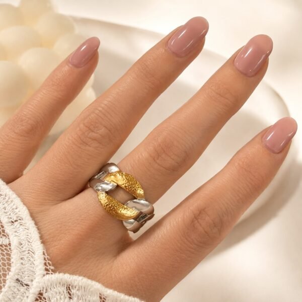 anillo astrid 24 regulable a. quirurgico combinado dorado