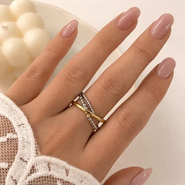 anillo astrid 3 regulable a. quirurgico combinado dorado