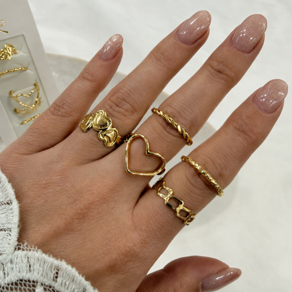 a 0 set x 6 anillos dorados modelo 15