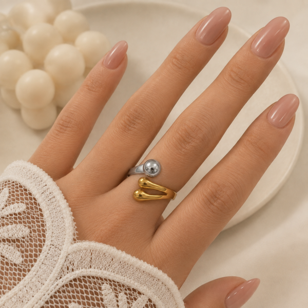 anillo astrid 34 regulable a. quirurgico combinado dorado
