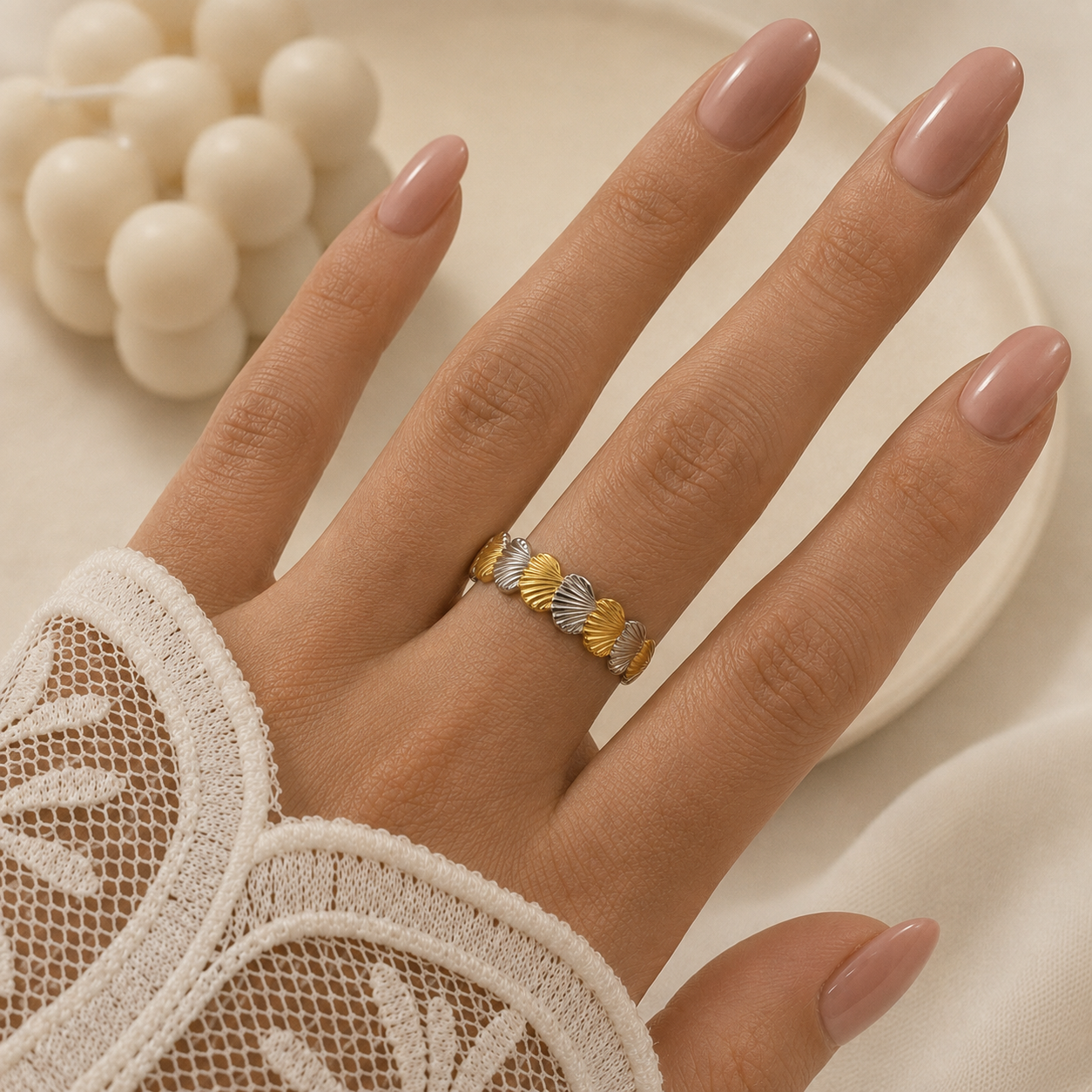 anillo astrid 29 regulable a. quirurgico combinado dorado